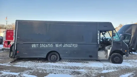 Picture of 2011-freightliner-mt55-truck-delivery